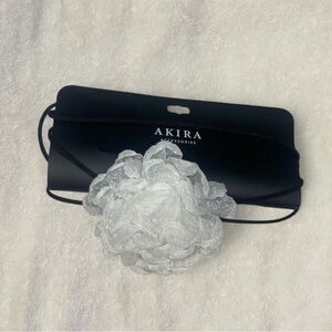 AKIRA White Floral Choker